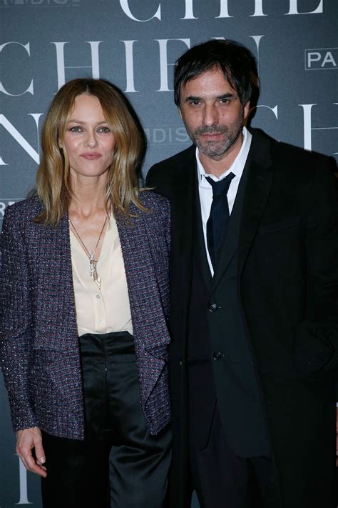 Le mariage de Vanessa Paradis et Samuel Benchetrit。